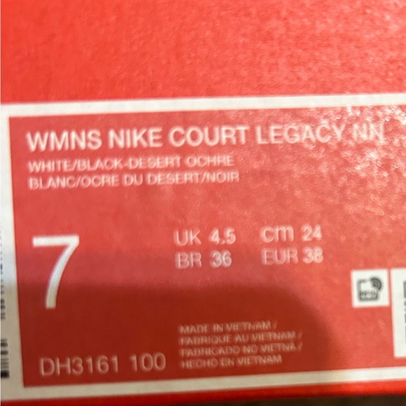 NEW!! Nike Court Legacy Sneakers Womens - Picture 11 of 11